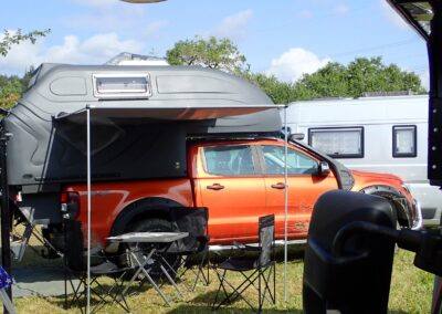 AZAR4 - P7140128 D01 min 400x284 - Why is an awning in a camper pick-up something you must have?